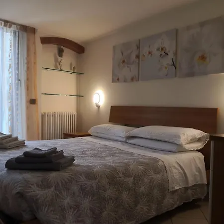 Casetta A Monte Sant'a Monte SantʼAngelo