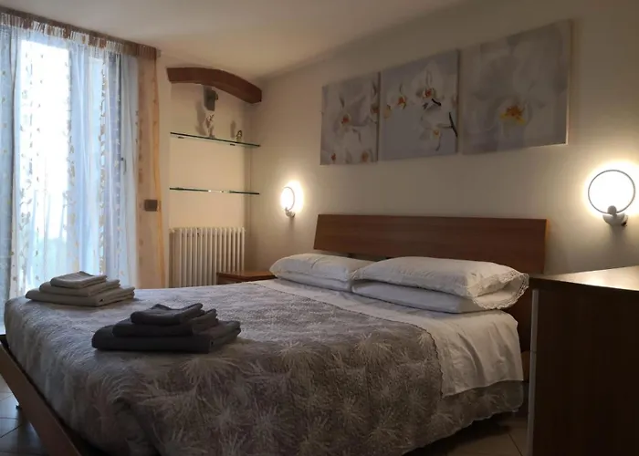 Casetta A Monte Sant'á Monte SantʼAngelo